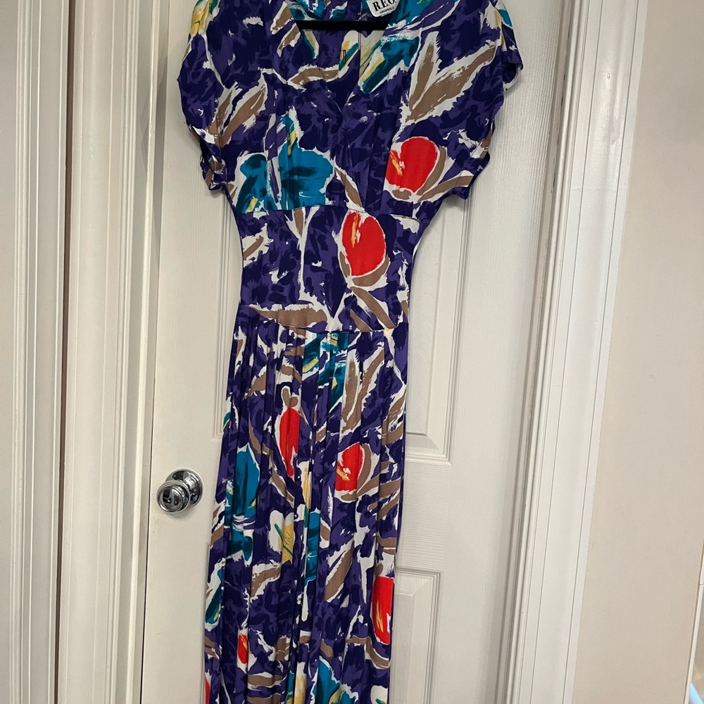Multi colored dress with pockets